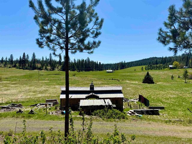 1366 Glenwood Road, Kamiah, ID 83536