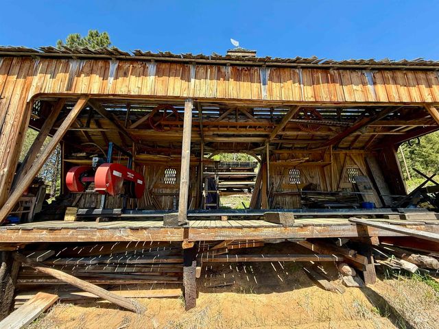 1366 Glenwood Road, Kamiah, ID 83536