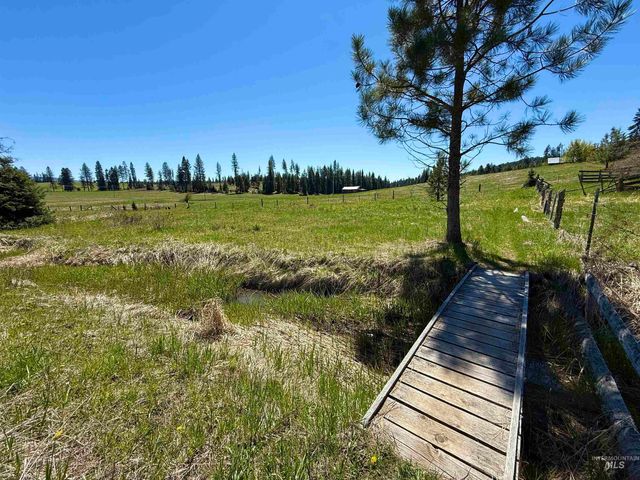 1366 Glenwood Road, Kamiah, ID 83536