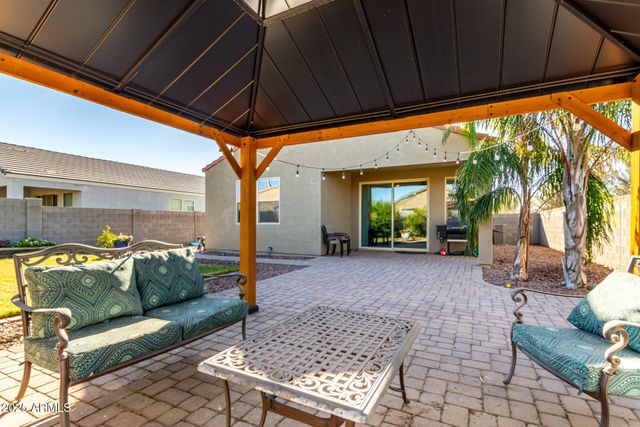 3586 E ARCHER Drive, San Tan Valley, AZ 85140