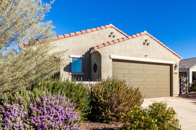 3586 E ARCHER Drive, San Tan Valley, AZ 85140