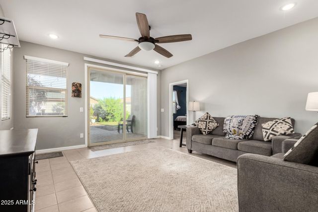 3586 E ARCHER Drive, San Tan Valley, AZ 85140