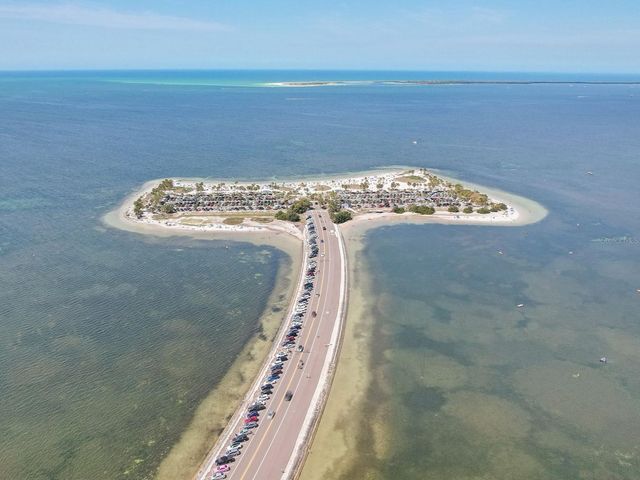 1714 COPPERTREE DRIVE, Tarpon Springs, FL 34689