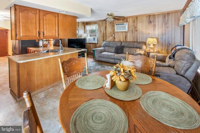 309 HASTINGS AVE, Wallingford, PA 19086