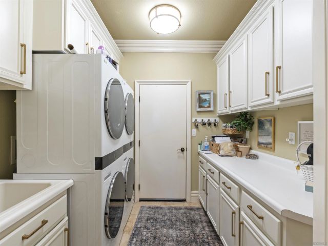 3424 CAMINO ALEGRE, Carlsbad, CA 92009