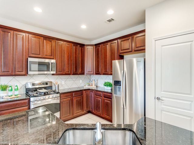6227 Eagle Point Lane, Frisco, TX 75036