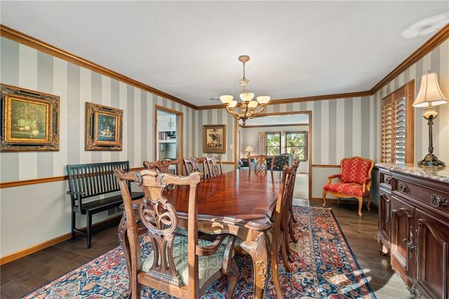 210 Scotch Pine Ct, Pine Twp - Nal, PA 15044