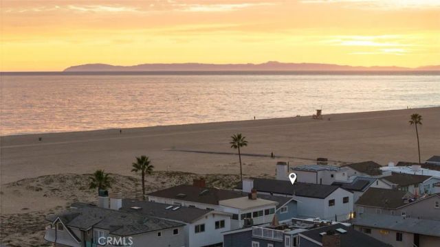 116 E Oceanfront, Newport Beach, CA 92661