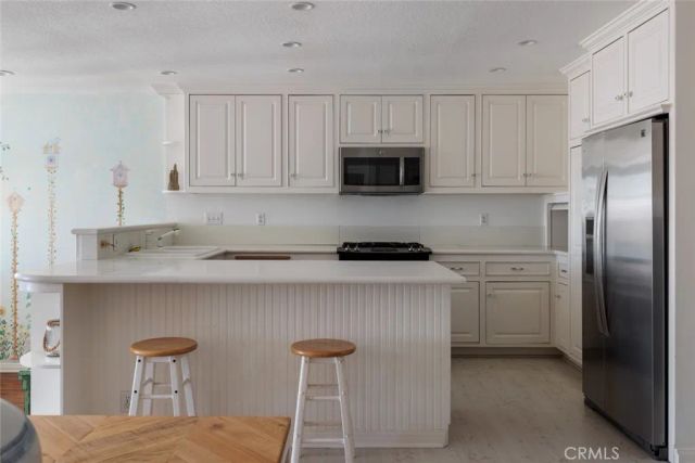 116 E Oceanfront, Newport Beach, CA 92661