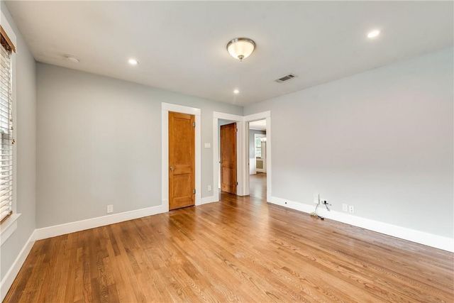 1423 Hollywood Avenue, Dallas, TX 75208
