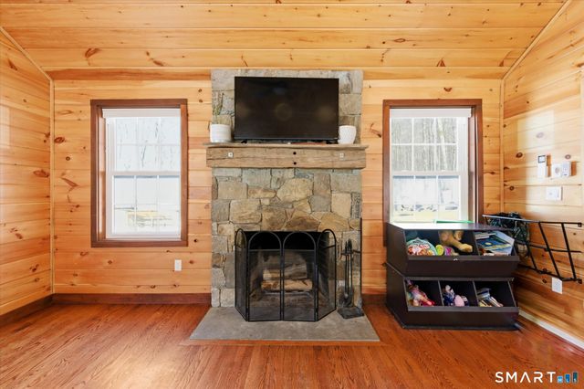 272 Westbrook Road, Deep River, CT 06417