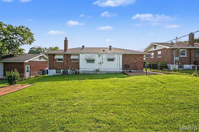5125 Wallingford Drive, Ferguson, MO 63121