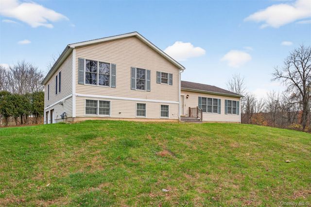 98 Black Creek Road, Esopus, NY 12429