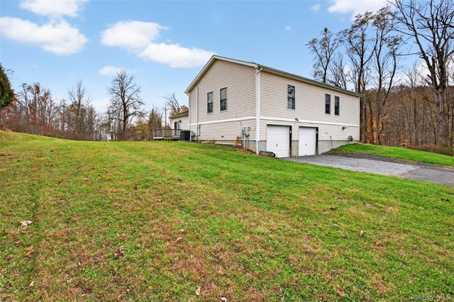98 Black Creek Road, Esopus, NY 12429