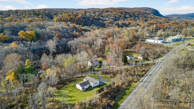 98 Black Creek Road, Esopus, NY 12429