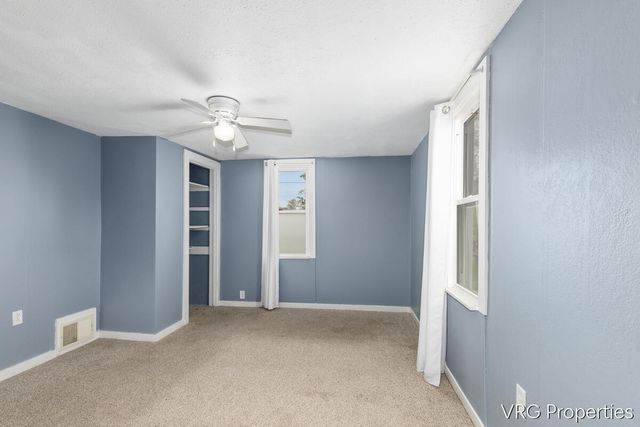 3205 Charlesgate Avenue SW, Wyoming, MI 49509