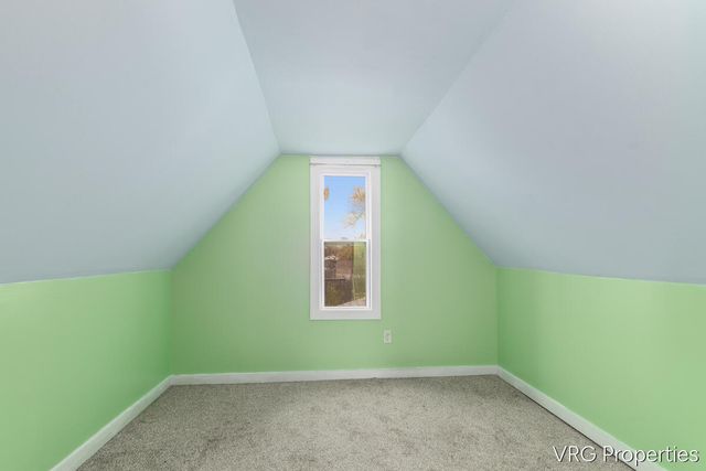 3205 Charlesgate Avenue SW, Wyoming, MI 49509