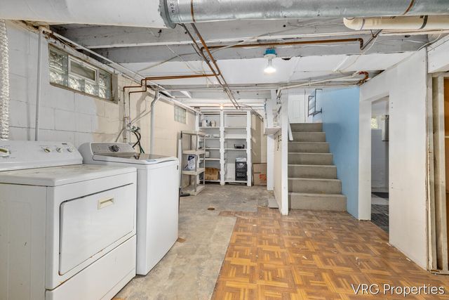 3205 Charlesgate Avenue SW, Wyoming, MI 49509