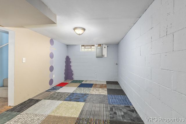 3205 Charlesgate Avenue SW, Wyoming, MI 49509