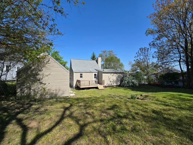 3205 Charlesgate Avenue SW, Wyoming, MI 49509
