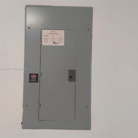 2300 Park Ln 211, Hollywood, FL 33021