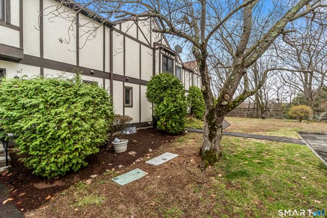 204 New Haven Avenue 6H, Derby, CT 06418