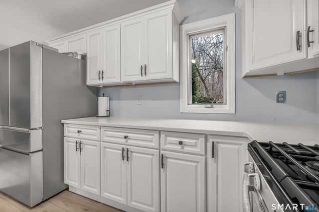 204 New Haven Avenue 6H, Derby, CT 06418