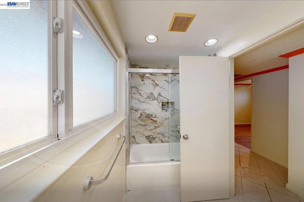 Image 11 of property listing at 240 Richfield Dr, San Jose, CA 95129