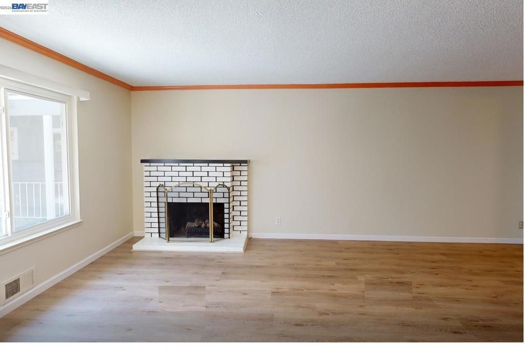 Image 6 of property listing at 240 Richfield Dr, San Jose, CA 95129