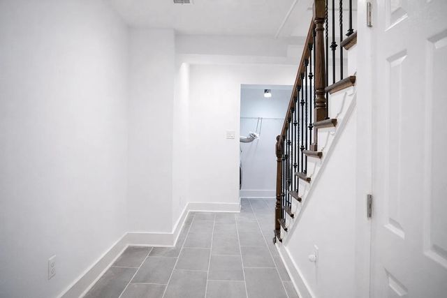 1633 KALMIA RD NW, Washington, DC 20012