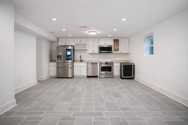 1633 KALMIA RD NW, Washington, DC 20012