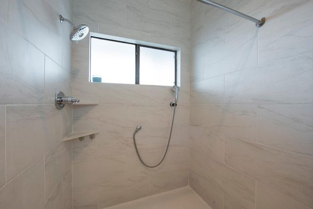 18809 Egret Bay Boulevard 127, Webster, TX 77058
