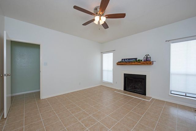 18809 Egret Bay Boulevard 127, Webster, TX 77058