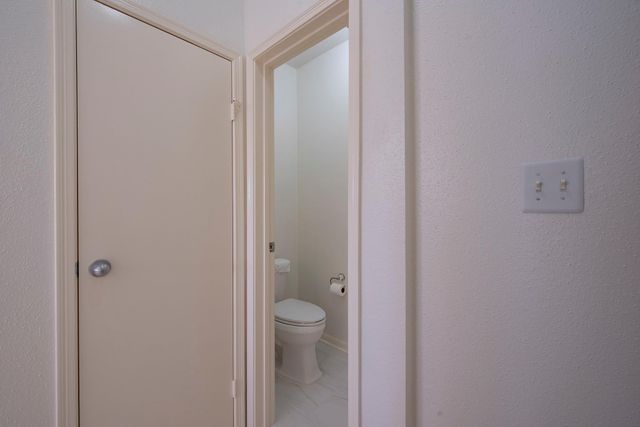 18809 Egret Bay Boulevard 127, Webster, TX 77058