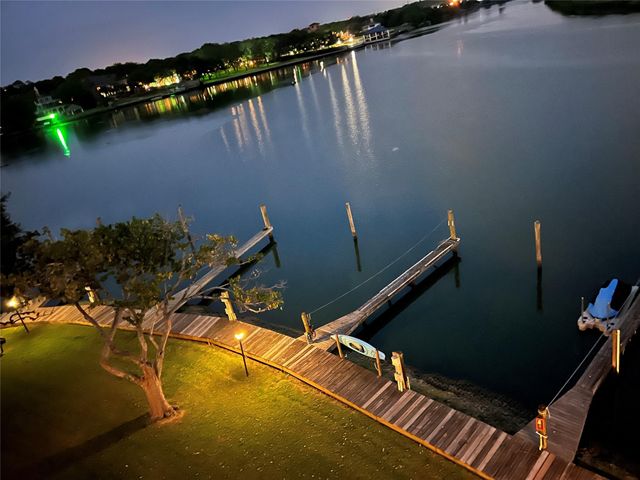 18809 Egret Bay Boulevard 127, Webster, TX 77058