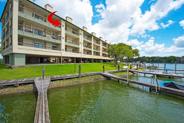 18809 Egret Bay Boulevard 127, Webster, TX 77058