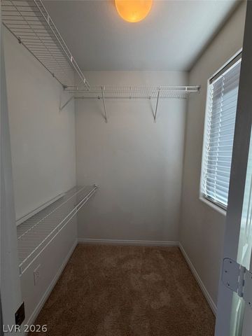 8432 Viansa Loma Avenue, Las Vegas, NV 89149