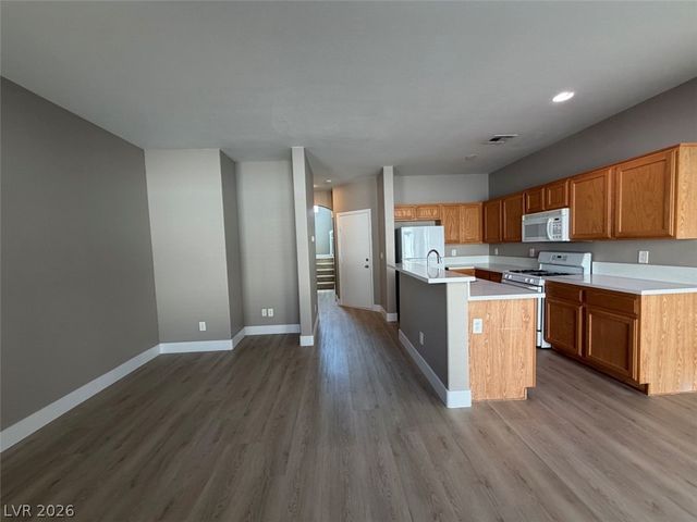 8432 Viansa Loma Avenue, Las Vegas, NV 89149