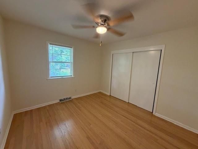 107 W 104th Street, Kansas City, MO 64114