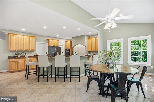3285 CHANNEL CT, Huntingtown, MD 20639