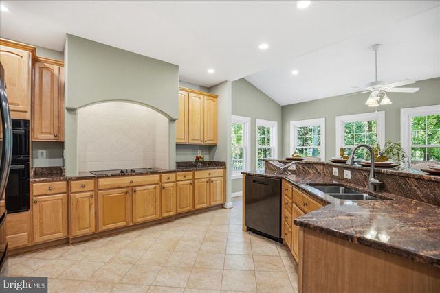 3285 CHANNEL CT, Huntingtown, MD 20639