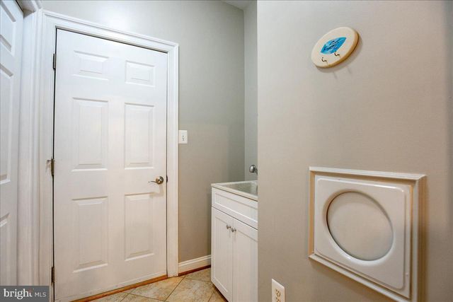 3285 CHANNEL CT, Huntingtown, MD 20639