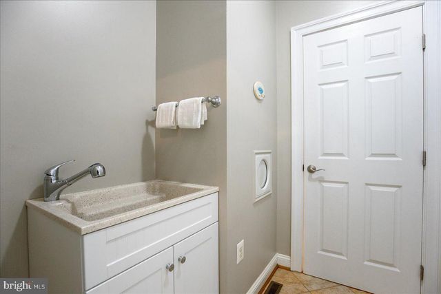 3285 CHANNEL CT, Huntingtown, MD 20639