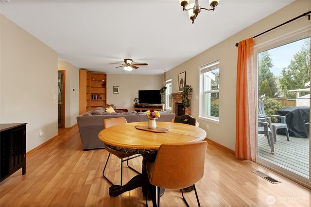 7220 Bronington Drive SE, Tumwater, WA 98512