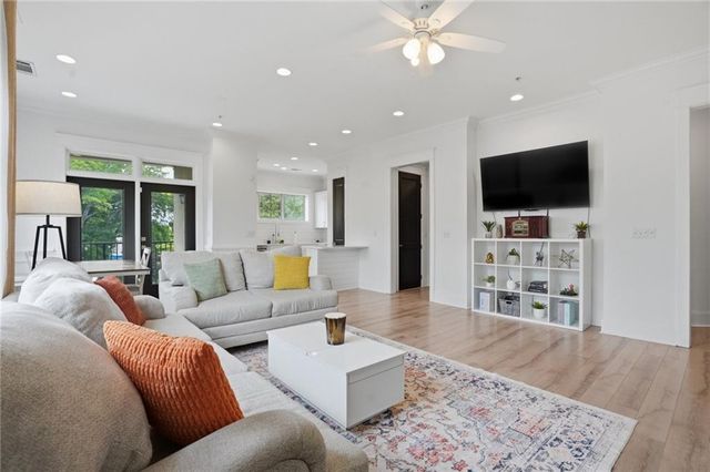 625 Piedmont Avenue NE 3001, Atlanta, GA 30308