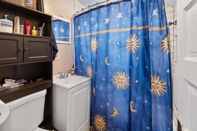 1224 S 73rd STREET, West Allis, WI 53214