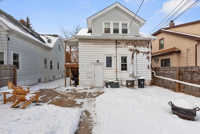 1224 S 73rd STREET, West Allis, WI 53214