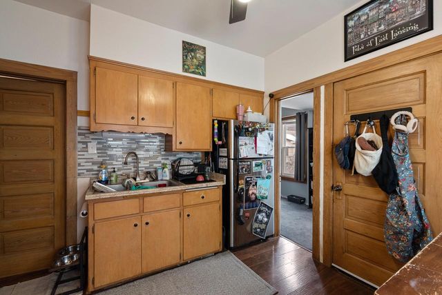 1224 S 73rd STREET, West Allis, WI 53214