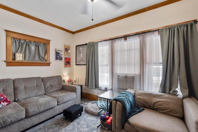 1224 S 73rd STREET, West Allis, WI 53214