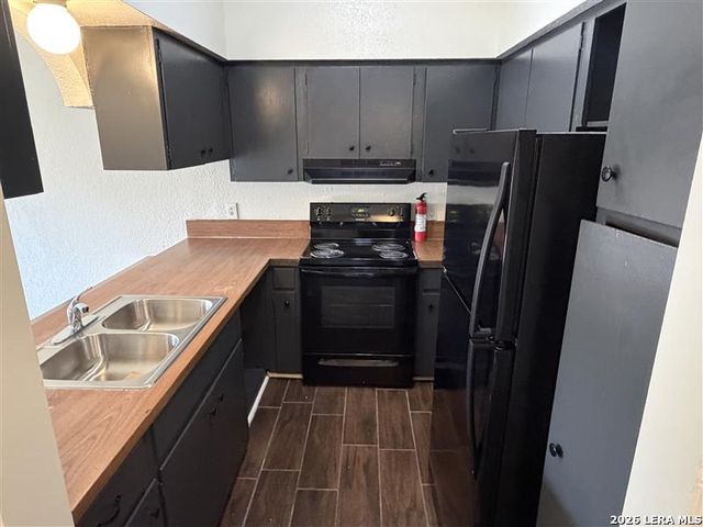 520 Gentleman Rd Apt 19, San Antonio, TX 78201